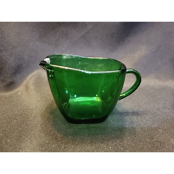 Vintage Anchor Hocking Forest Green Charm Creamer Glass - Picture 1 of 6